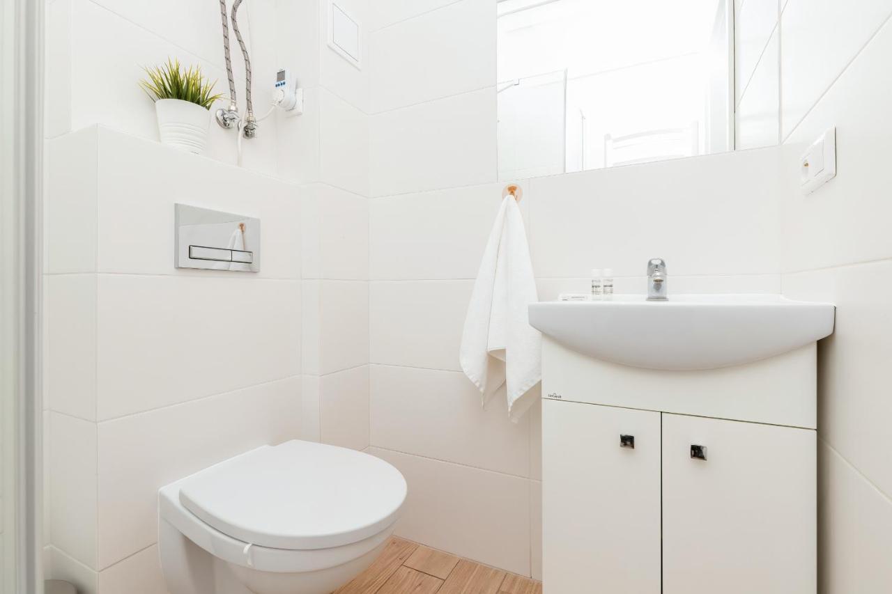 Apartments Gdynia Abrahama By Noclegi Renters Kültér fotó